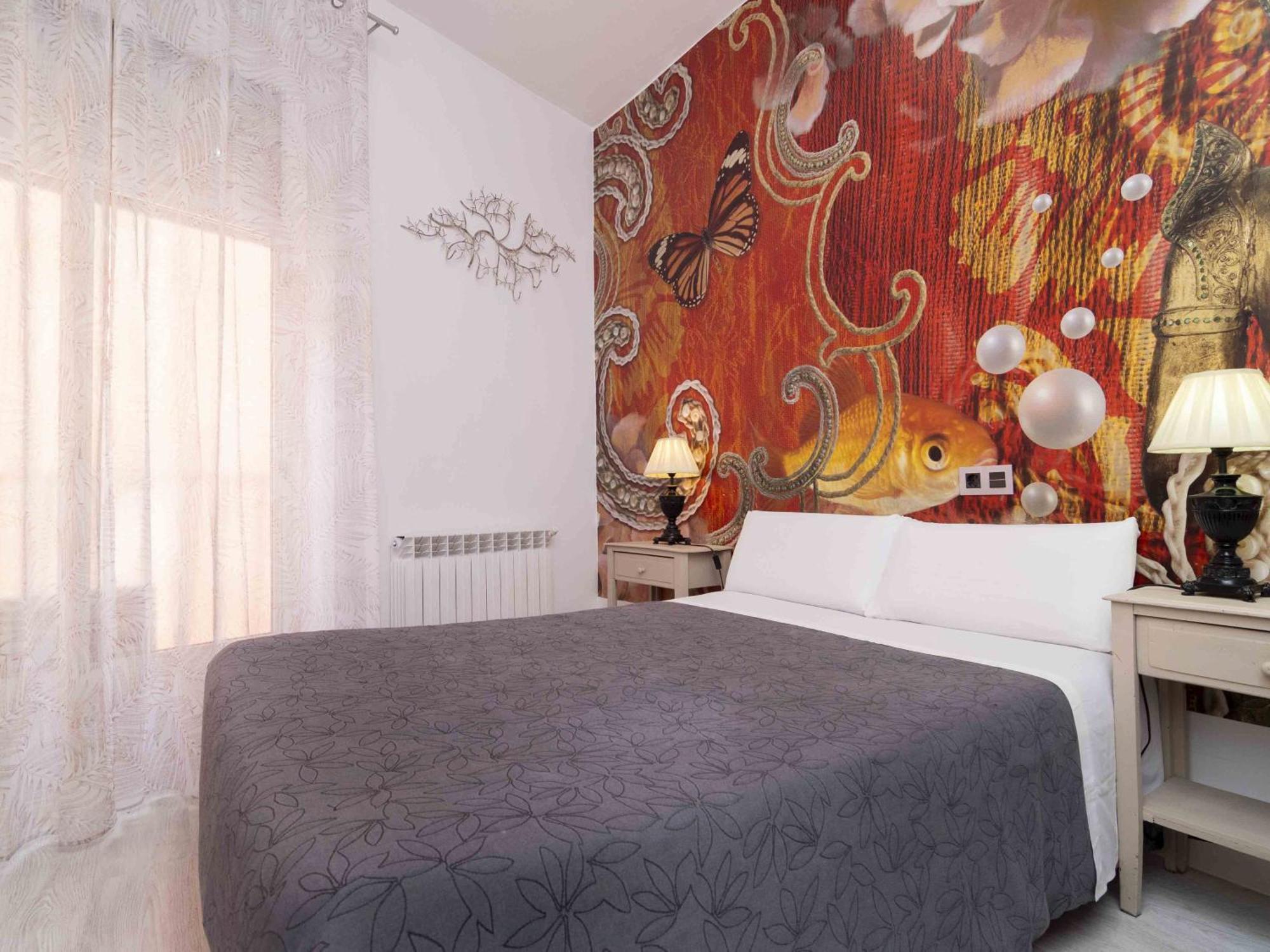 Pension Foster Madrid Bagian luar foto