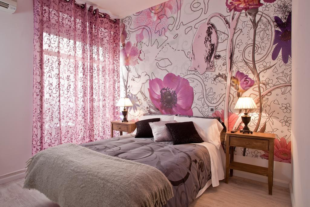 Pension Foster Madrid Bagian luar foto