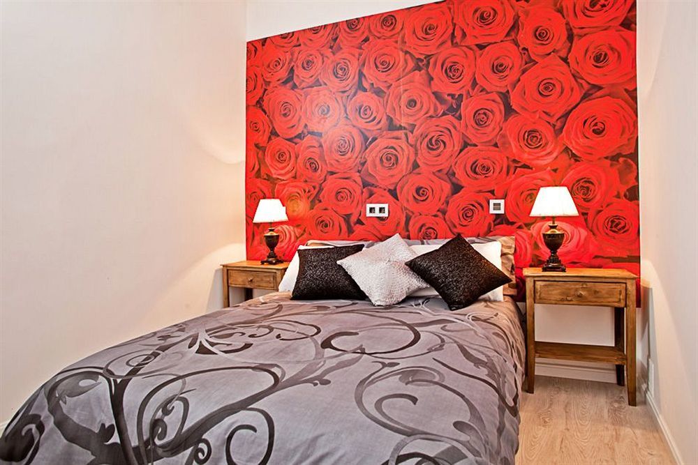 Pension Foster Madrid Bagian luar foto